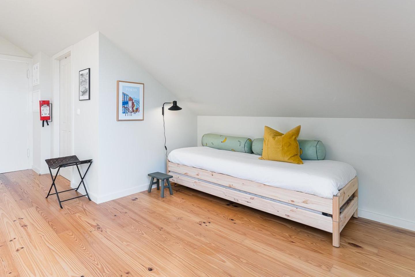 Guestready - Spacious And Modern Apt W/ Skylight بورتو المظهر الخارجي الصورة