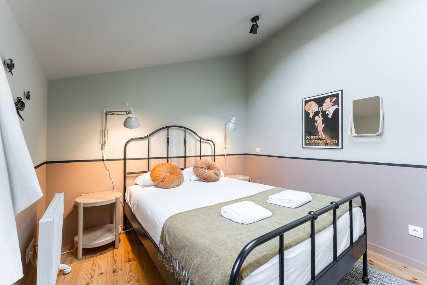 Guestready - Spacious And Modern Apt W/ Skylight بورتو المظهر الخارجي الصورة