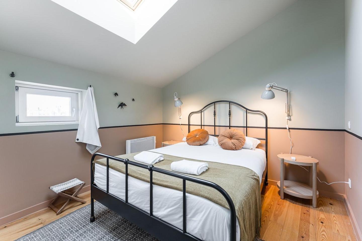 Guestready - Spacious And Modern Apt W/ Skylight بورتو المظهر الخارجي الصورة